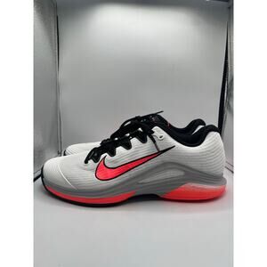 Nike Vapor 12 “White/Wolf Grey/Hot Lava” size 10.5 men’s